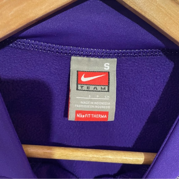 Nike Team Fit Therma Purple Spartan Pullover Fleece Sweatshirt - Picture 4 of 5